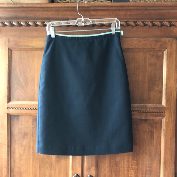 Anthropologie Dresses & Skirts - EUC Anthropologie elevenses black pencil skirt